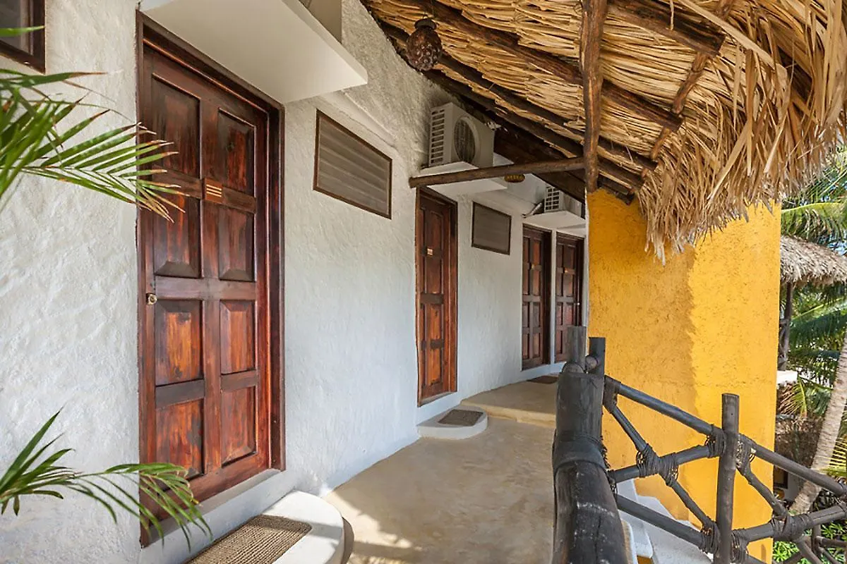 Beachfront Hotel La Palapa - Adults Only Isla Holbox