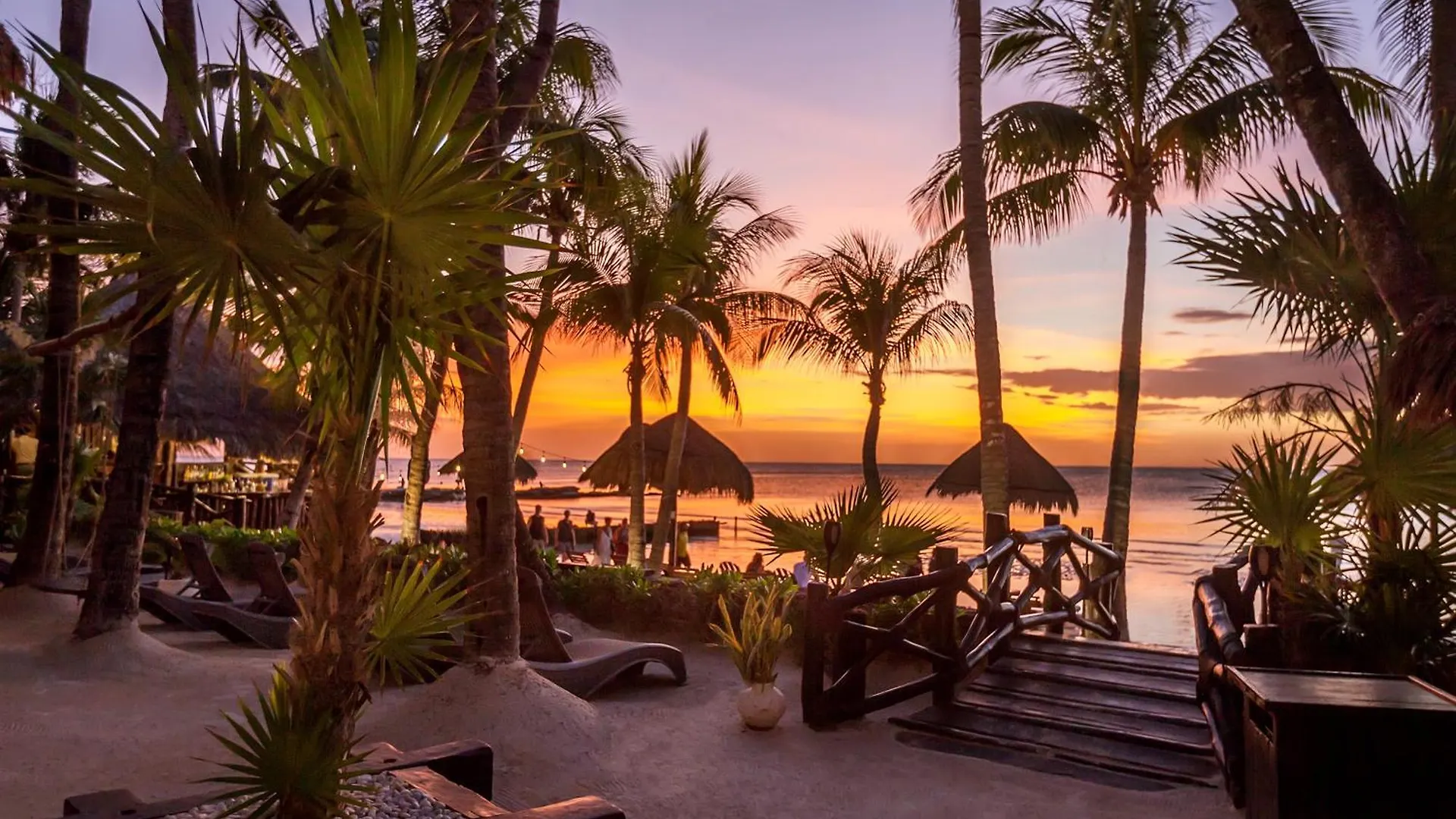 Beachfront Hotel La Palapa - Adults Only Isla Holbox