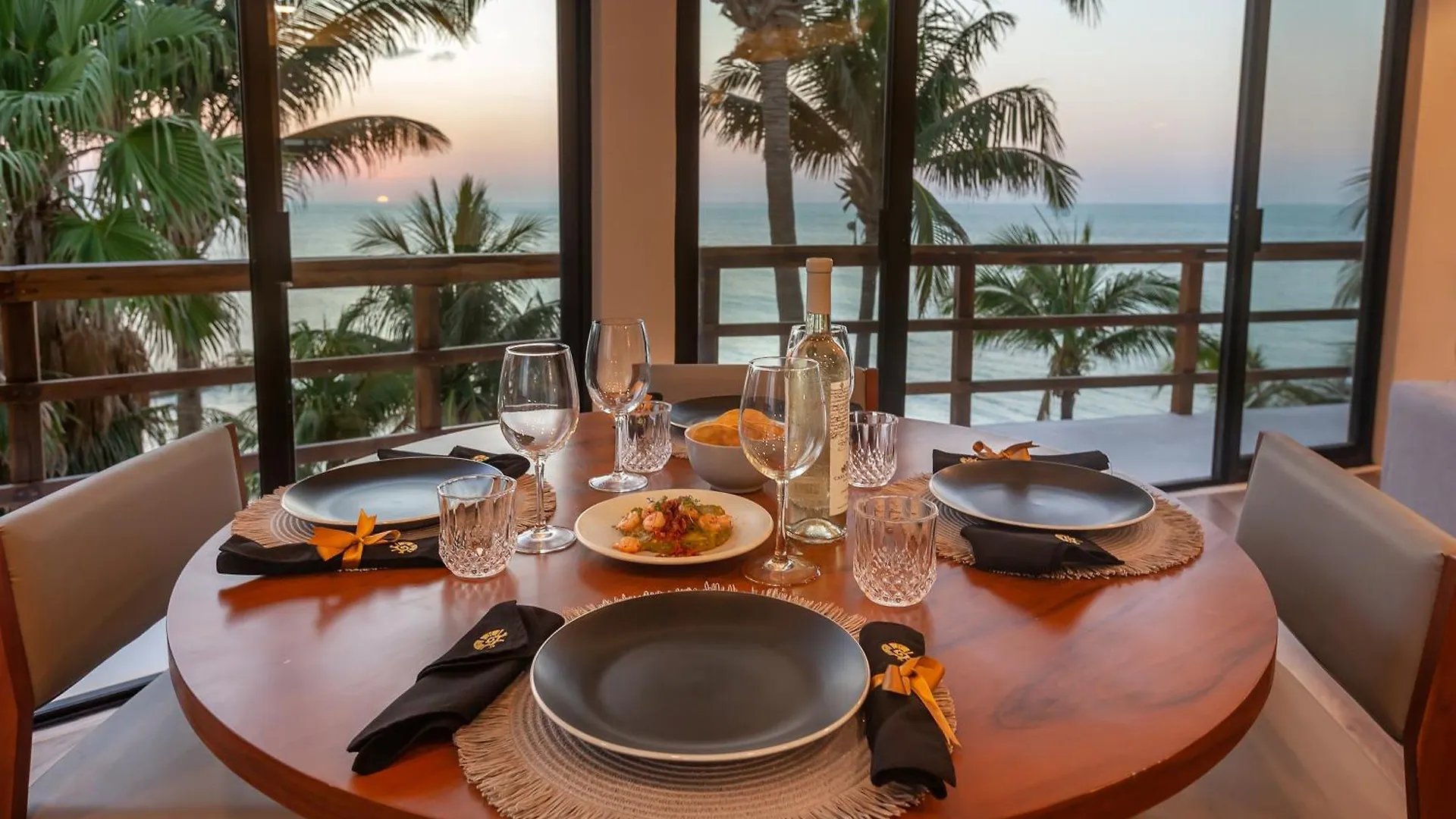 Beachfront Hotel La Palapa - Adults Only Isla Holbox